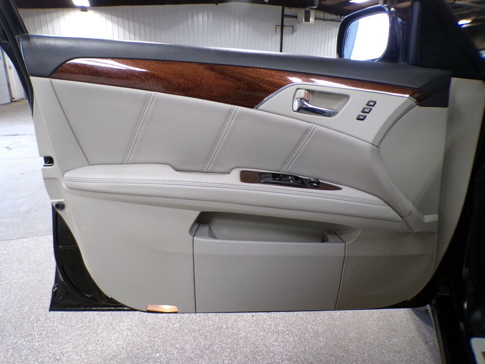 2008 Toyota Avalon  - Tom's Credit City