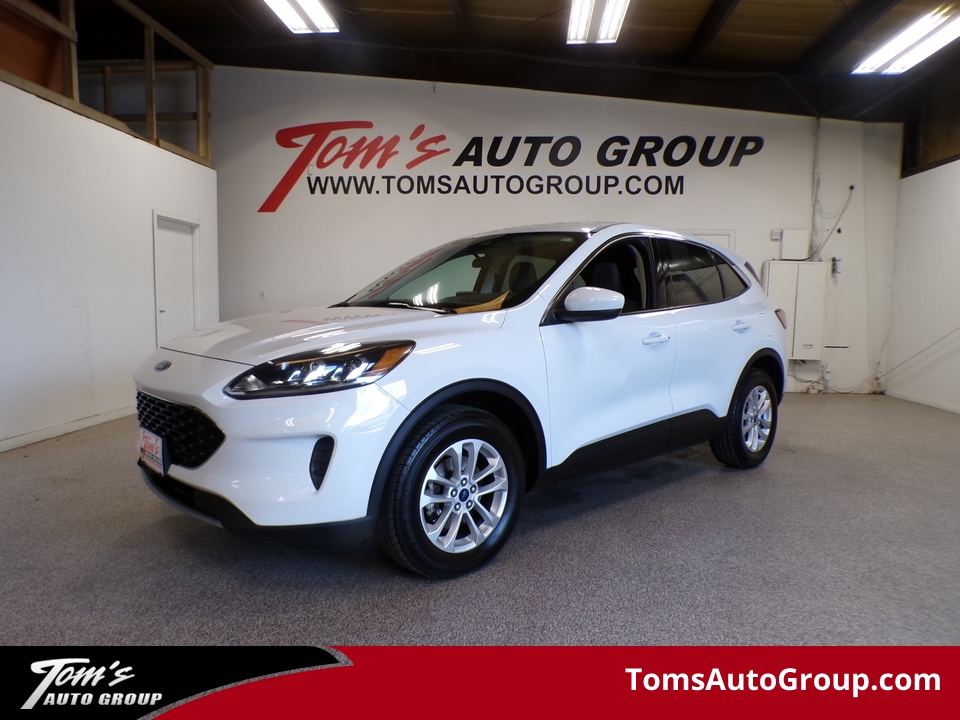 2021 Ford Escape SE  - M61753  - Tom's Auto Group