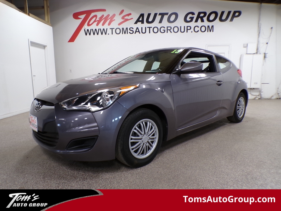 2013 Hyundai Veloster w/Black Int  - M70927L  - Tom's Auto Sales, Inc.