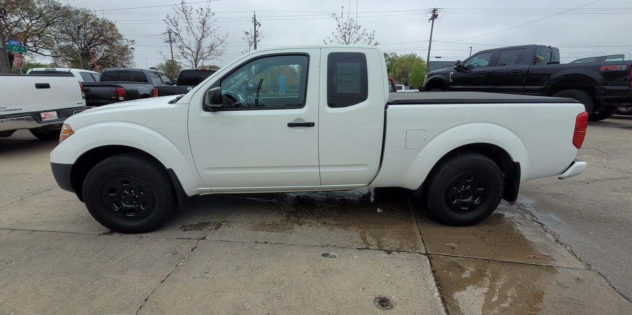 2021 Nissan Frontier  - Tom's Credit City