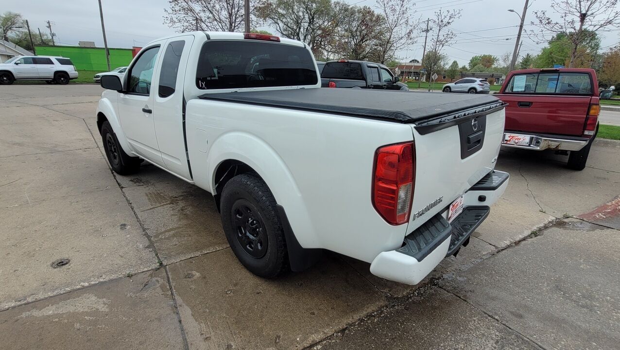 2021 Nissan Frontier  - Tom's Credit City
