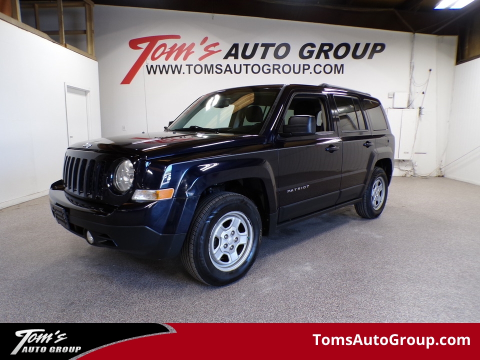 2011 Jeep Patriot Sport  - M19932  - Tom's Auto Group