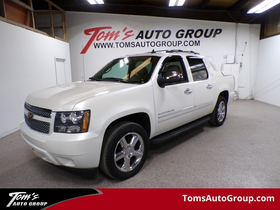 2012 Chevrolet Avalanche LTZ  - N03385  - Tom's Auto Sales North