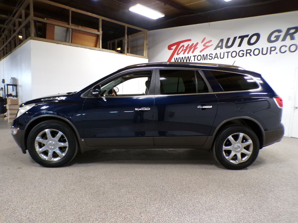 2008 Buick Enclave  - Tom's Budget Cars