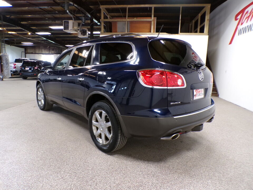 2008 Buick Enclave  - Tom's Budget Cars