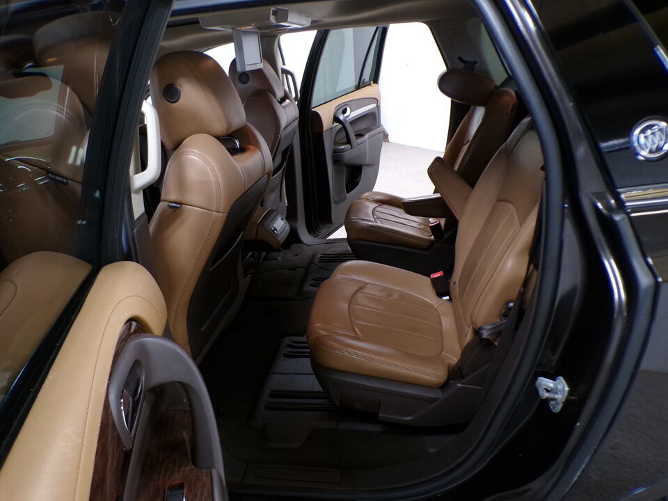 2013 Buick Enclave  - Tom's Budget Cars