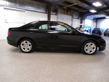 2011 Ford Fusion  - Tom's Budget Cars
