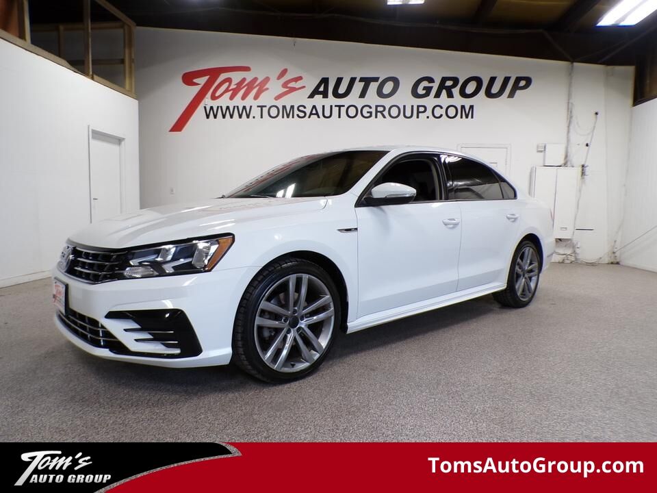 2018 Volkswagen Passat  - Tom's Auto Sales, Inc.