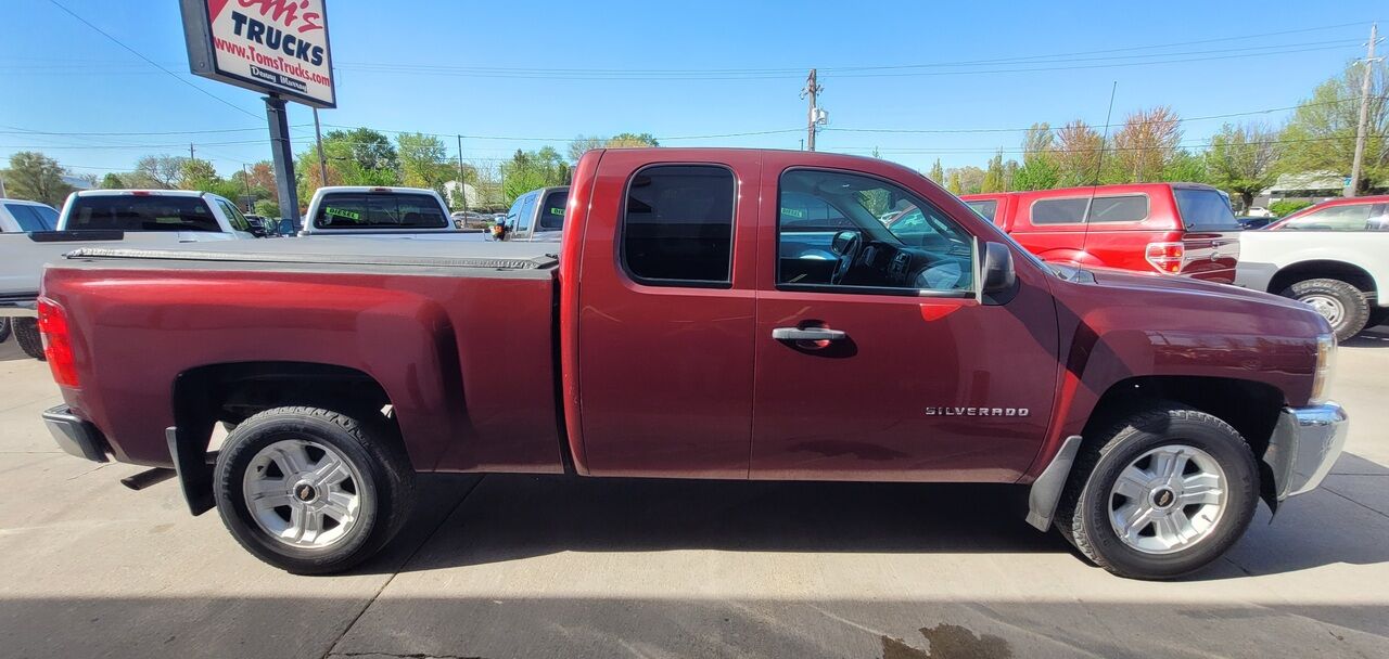 2013 Chevrolet Silverado 1500  - Tom's Credit City