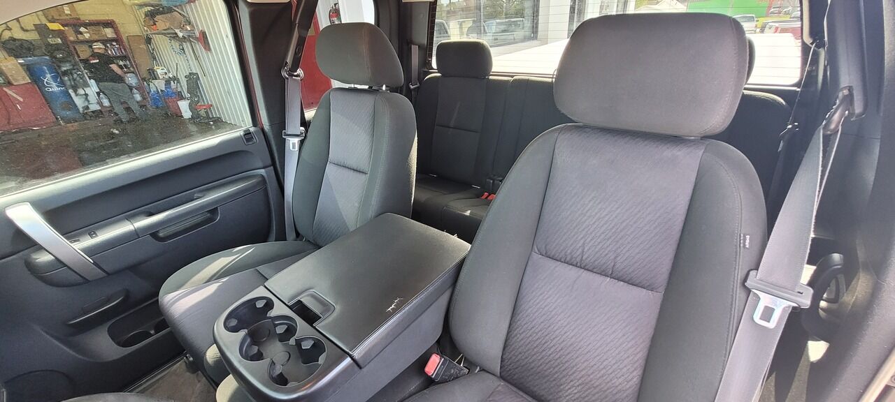 2013 Chevrolet Silverado 1500  - Tom's Credit City