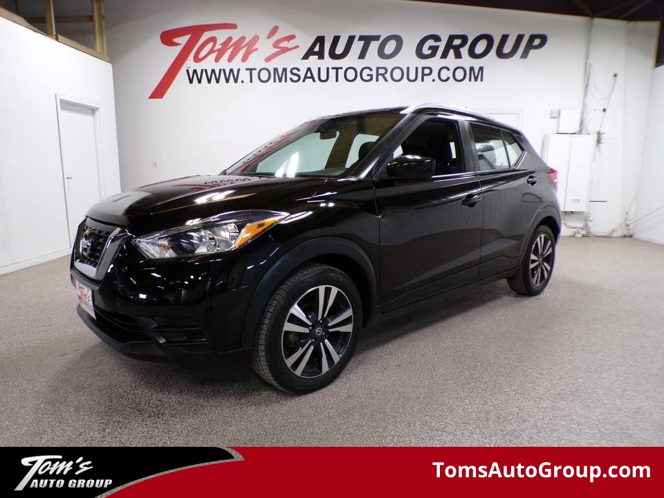 2019 Nissan Kicks SV  - M41258C  - Tom's Auto Group