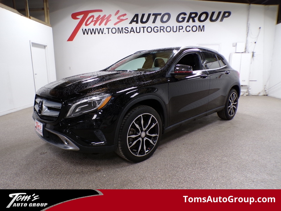 2015 Mercedes-Benz A-Class GLA 250  - W87777Z  - Tom's Auto Group