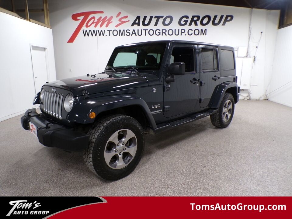 2017 Jeep Wrangler  - Tom's Auto Group