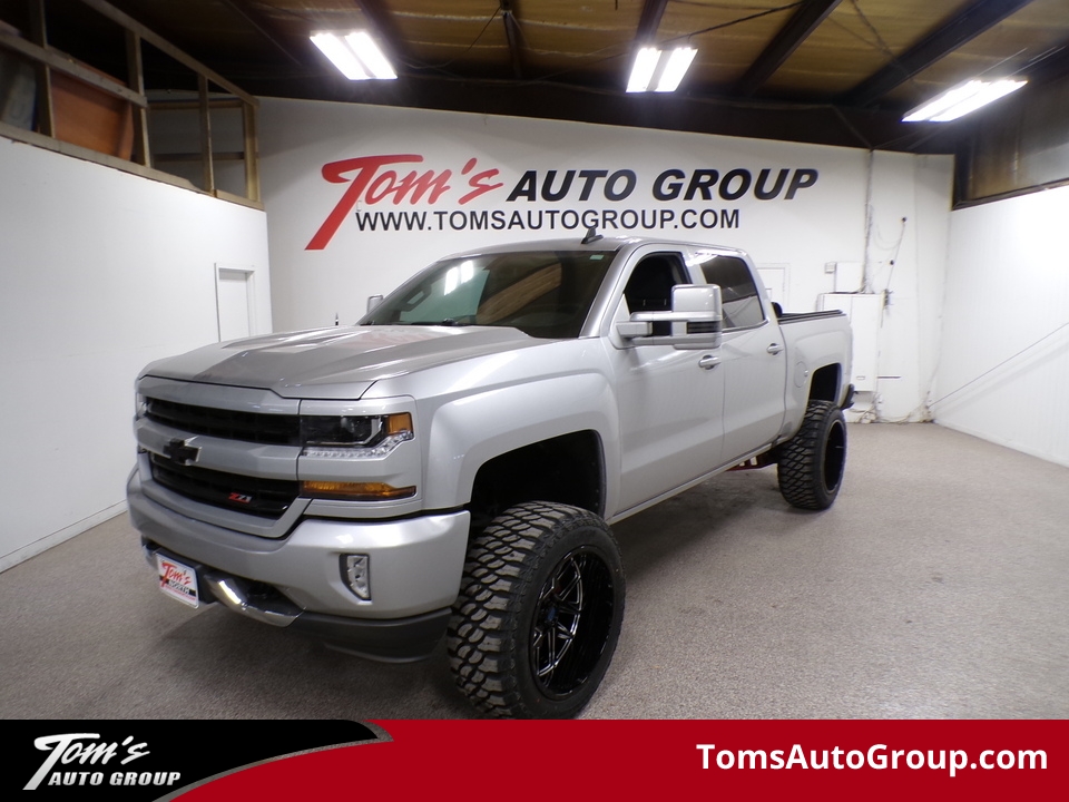 2017 Chevrolet Silverado 1500 LT  - N11574  - Tom's Auto Group