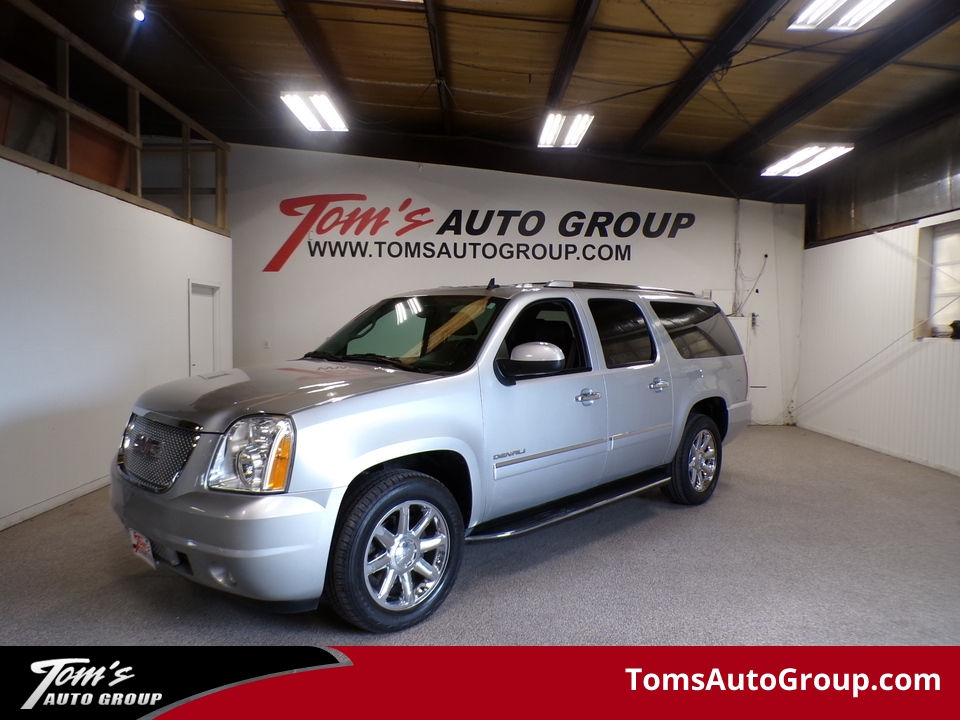 2013 GMC Yukon XL Denali  - M56395L  - Tom's Auto Group