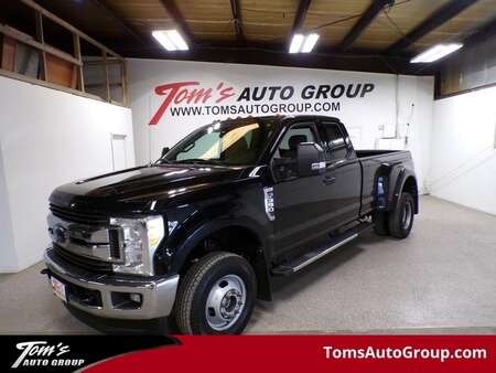 2017 Ford F-350 XLT for Sale  - T03546L  - Tom's Truck