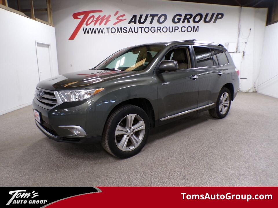 2012 Toyota Highlander  - Tom's Auto Group