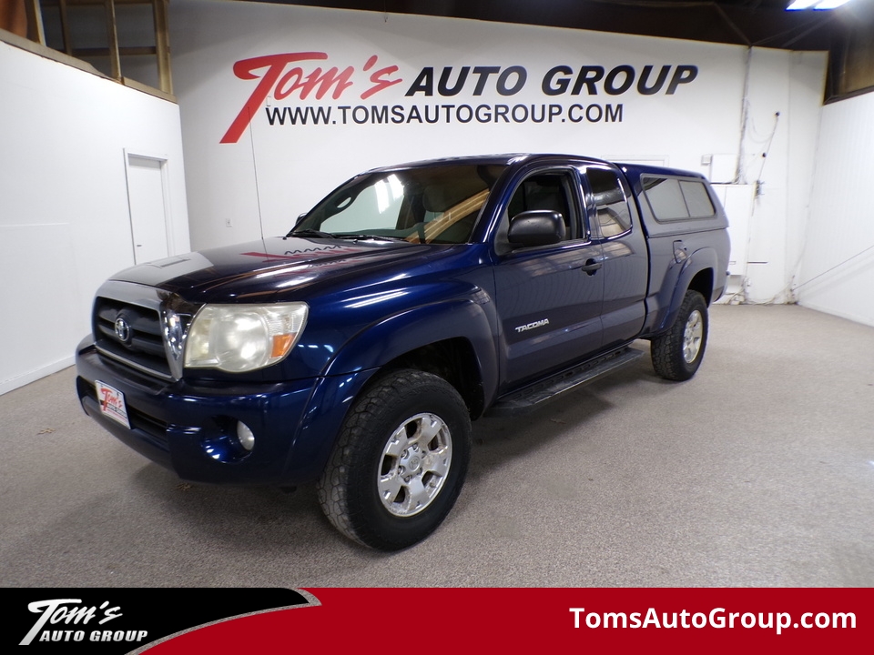 2006 Toyota Tacoma PreRunner  - B18915L  - Tom's Auto Group