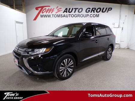 2019 Mitsubishi Outlander  - Tom's Venta De Auto