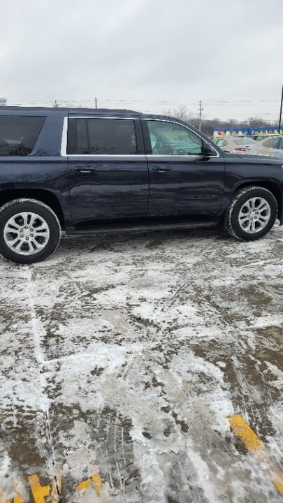2020 Chevrolet Suburban  - Tom's Budget Cars
