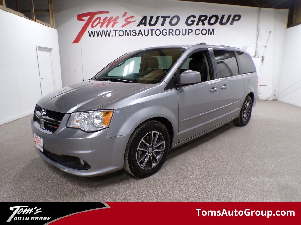 2017 Dodge Grand Caravan SXT  - M75258C  - Tom's Auto Group