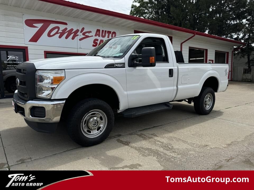 2016 Ford F-250  - Tom's Auto Group