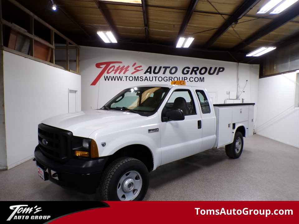 2006 Ford F-350 XL  - N86069L  - Tom's Auto Group