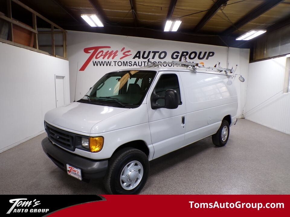 2007 Ford Econoline  - Tom's Auto Group