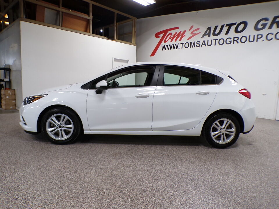 2018 Chevrolet Cruze  - Tom's Auto Sales, Inc.