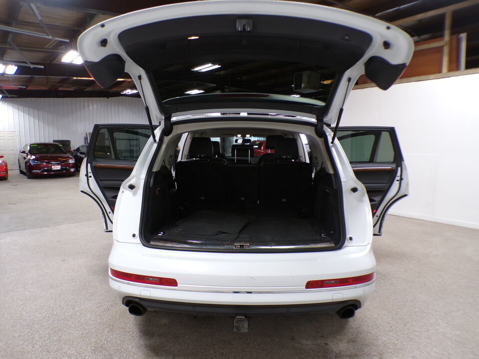 2015 Audi Q7  - Tom's Credit City