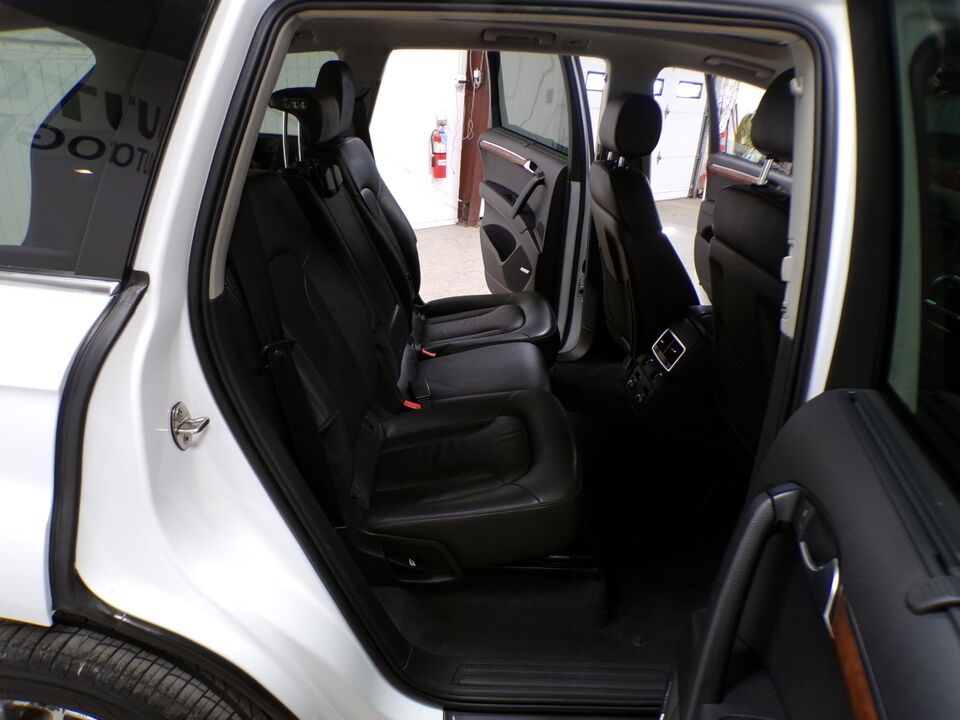 2015 Audi Q7  - Tom's Credit City