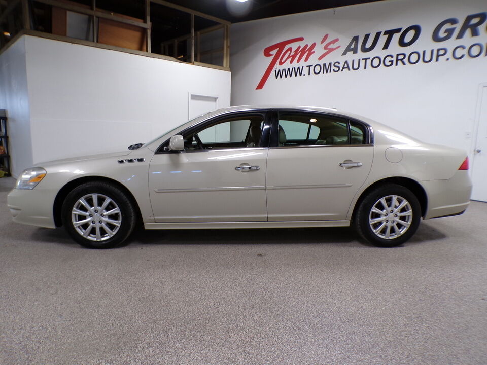 2011 Buick Lucerne  - Tom's Credit City