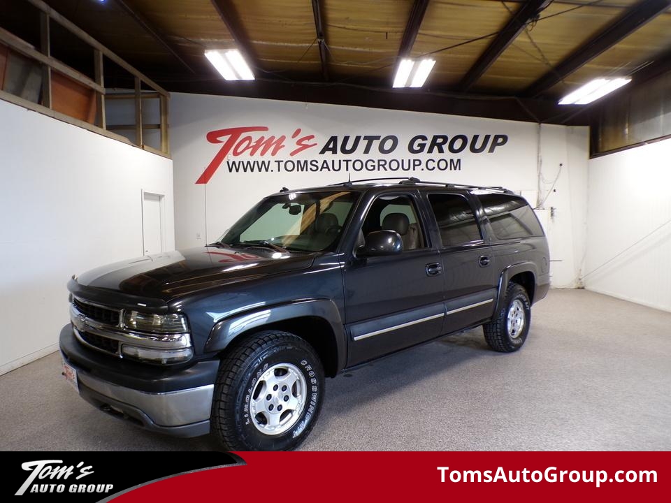 2003 Chevrolet Suburban LT  - M25739L  - Tom's Auto Group