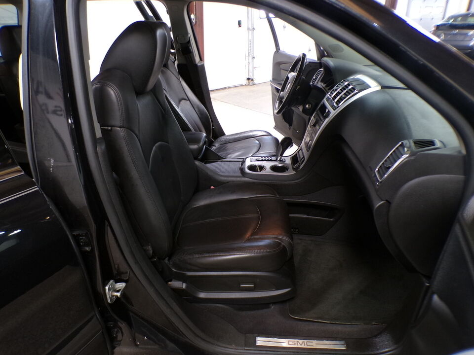 2011 GMC Acadia  - Tom's Credit City