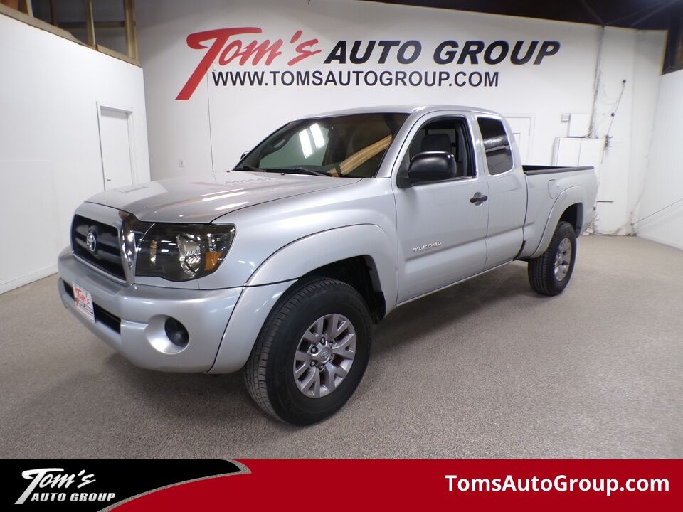 2007 Toyota Tacoma  - Tom's Auto Sales North