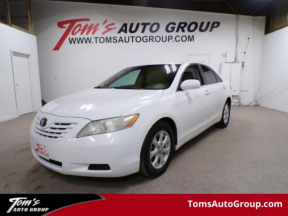 2009 Toyota Camry LE  - B67192C  - Tom's Budget Cars