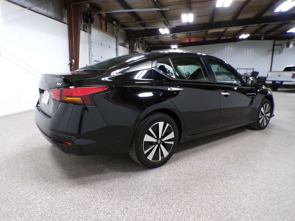 2021 Nissan Altima  - Tom's Credit City