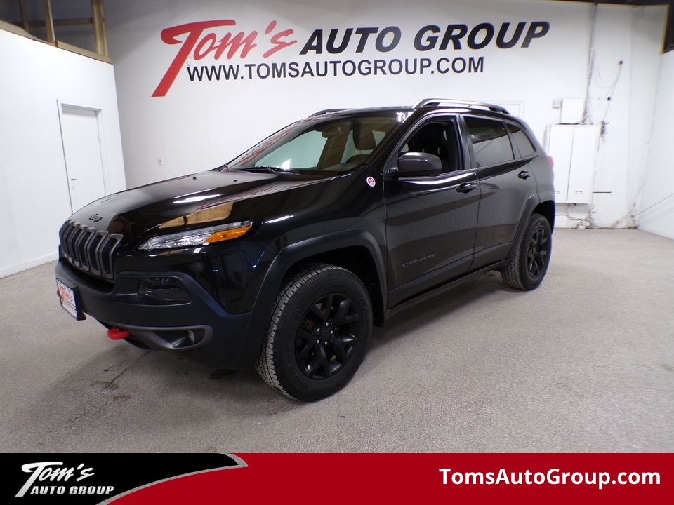 2016 Jeep Cherokee Trailhawk  - M18132  - Tom's Auto Group