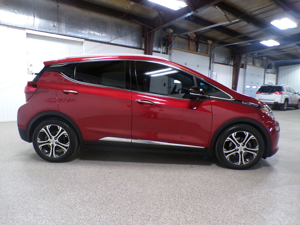 2017 Chevrolet Bolt EV  - Tom's Credit City