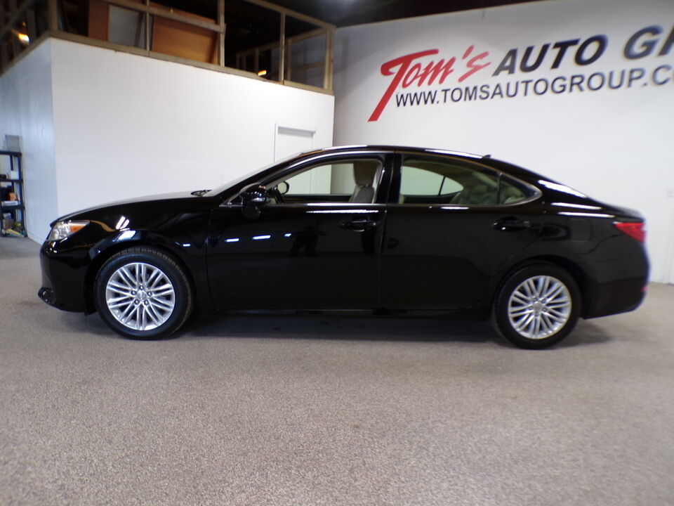 2013 Lexus ES 350  - Tom's Credit City