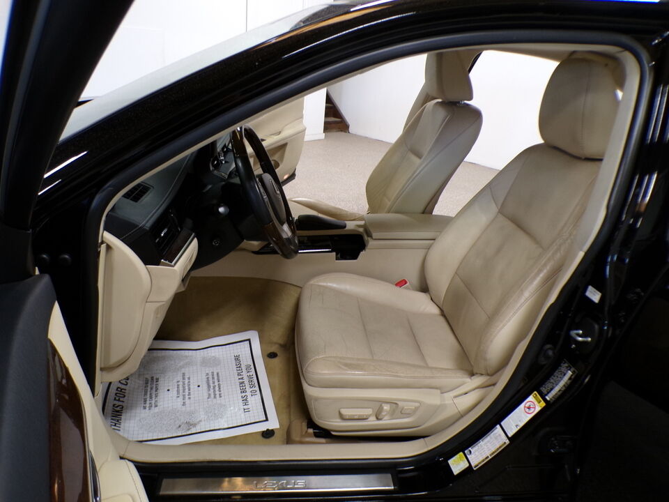 2013 Lexus ES 350  - Tom's Credit City