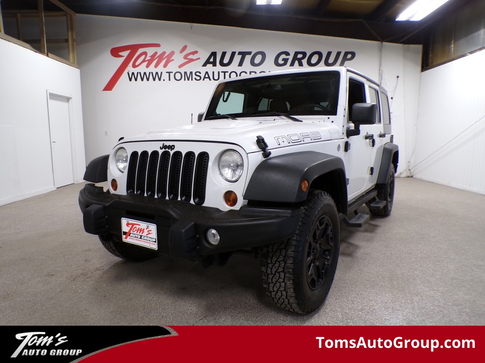 2013 Jeep Wrangler Moab  - M91482L  - Tom's Auto Sales, Inc.