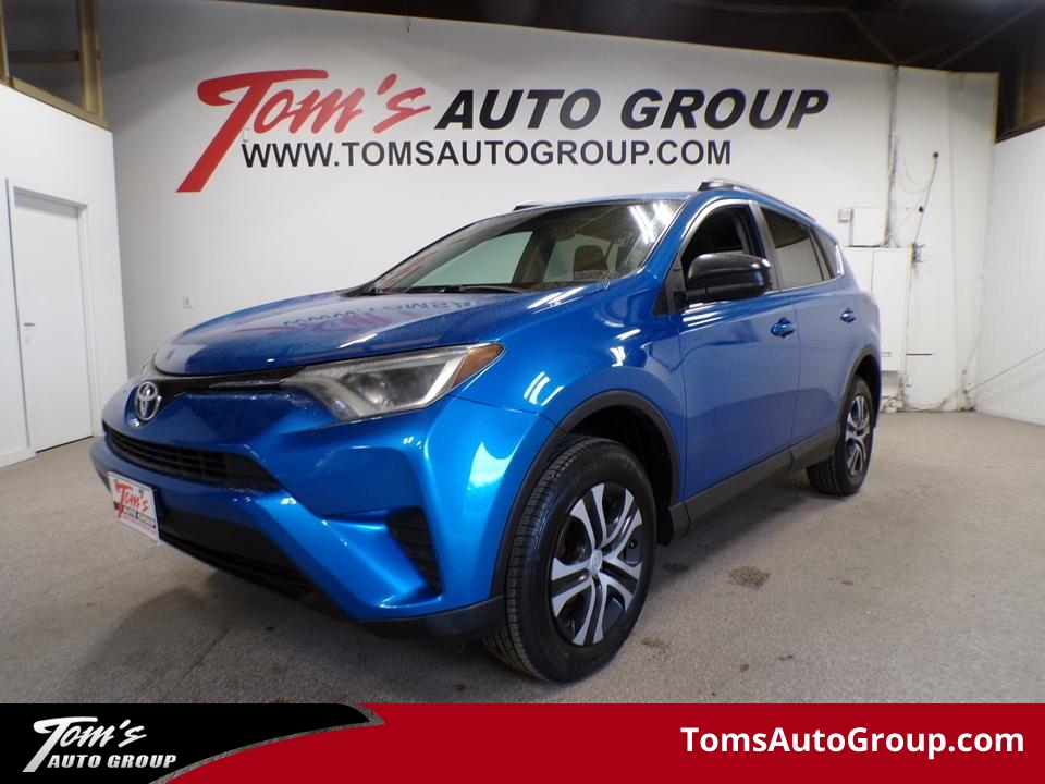 2016 Toyota RAV-4 LE  - M10557L  - Tom's Auto Sales, Inc.