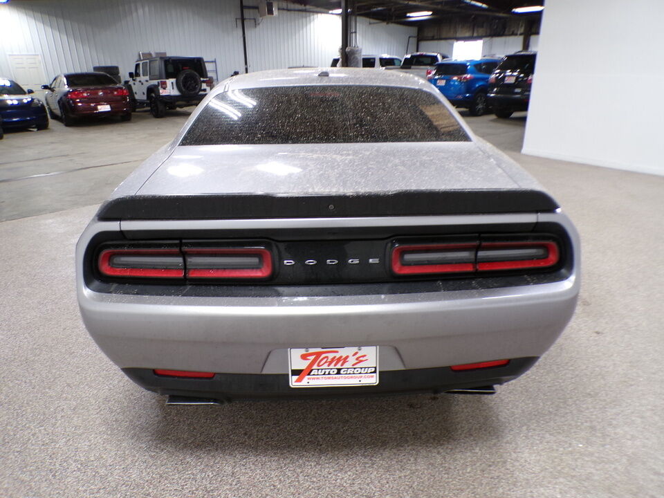 2018 Dodge Challenger  - Tom's Auto Sales, Inc.