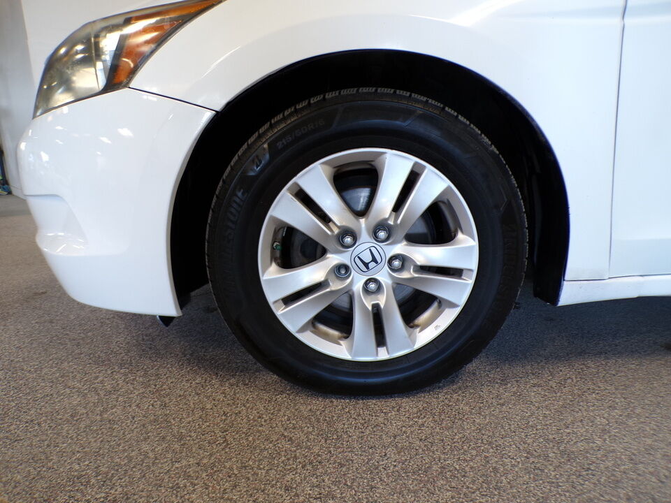 2009 Honda Accord  - Tom's Budget Cars