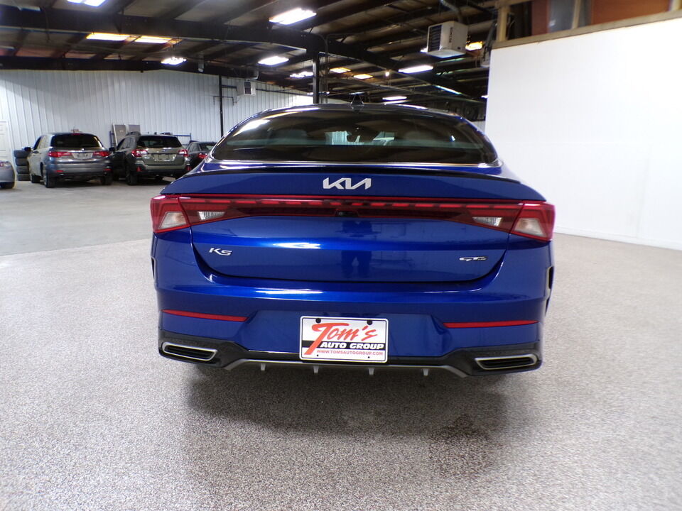 2022 Kia K5  - Tom's Budget Cars