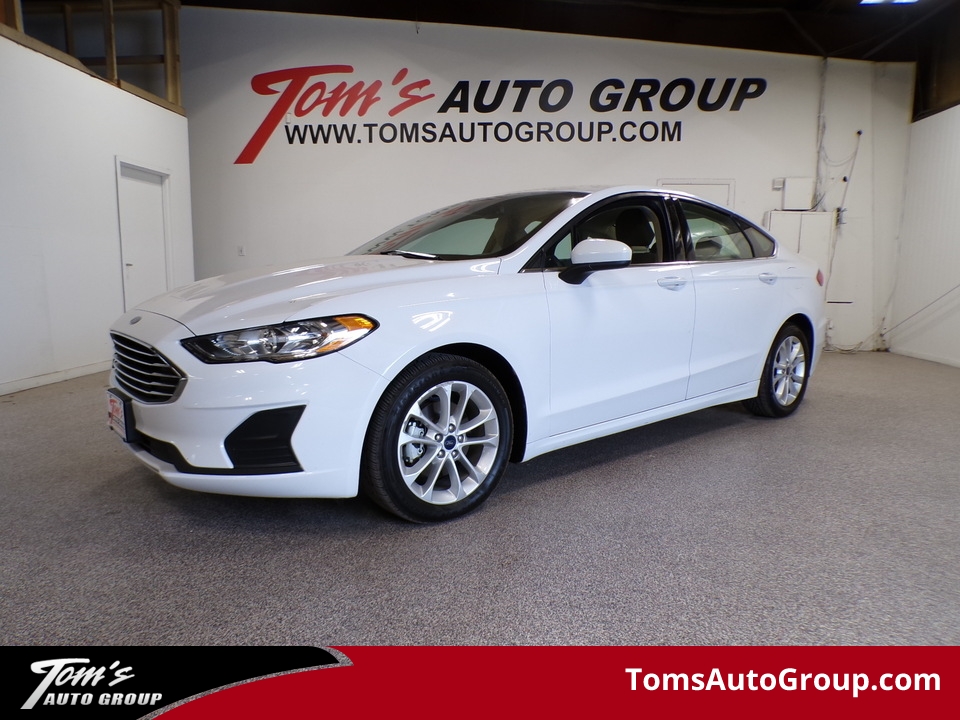 2020 Ford Fusion Hybrid SE  - M40002Z  - Tom's Auto Sales, Inc.