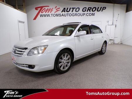 2006 Toyota Avalon  - Tom's Auto Group