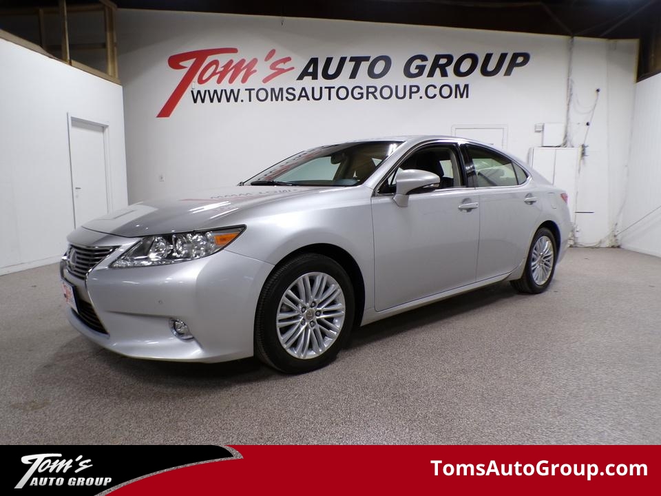 2014 Lexus ES 350  - M15255  - Tom's Auto Group