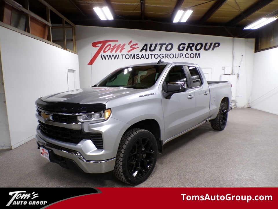 2022 Chevrolet Silverado 1500 LT  - M08988L  - Tom's Auto Group